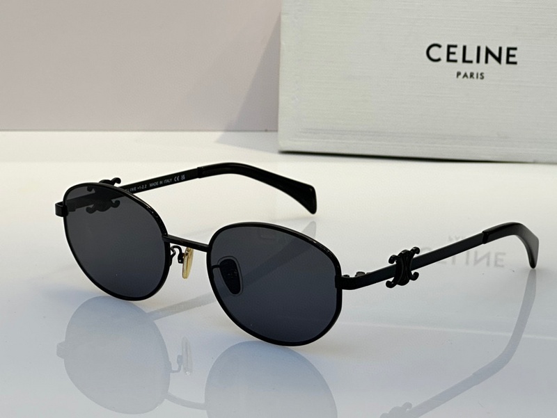 CELINE Sunglasses 36